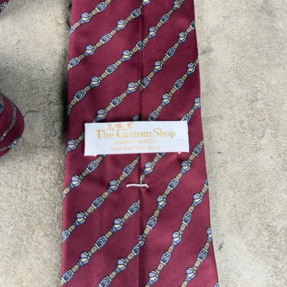 The Custom Shop‎ 100% Silk Belt Pattern Tie Red